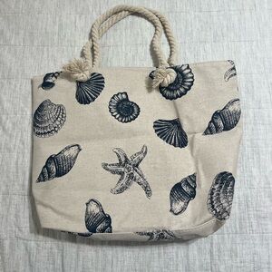 Beach tote